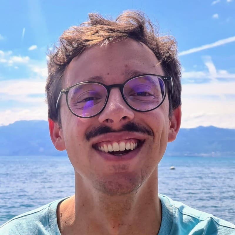 Dominik Hiller
